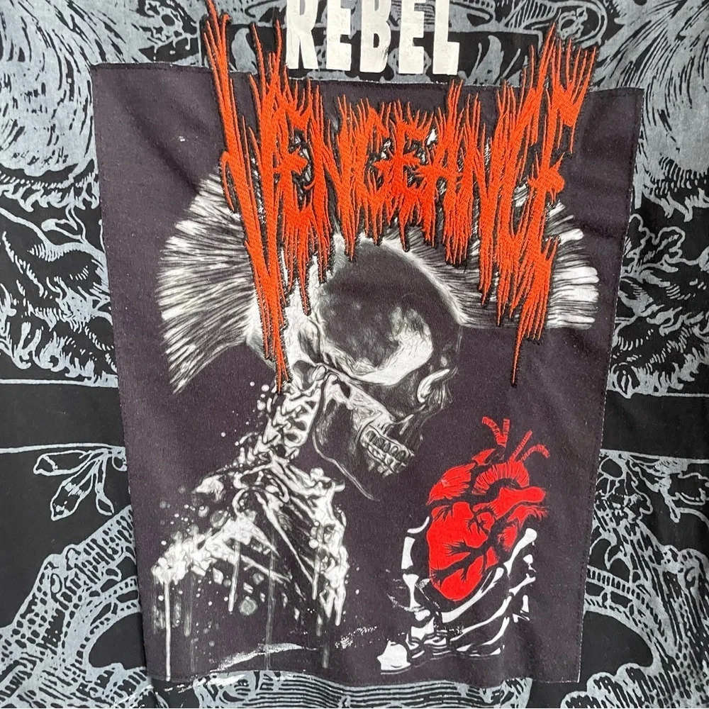 Rebel Vengeance Y2K Black Graphic‎ T-Shirt Size S
